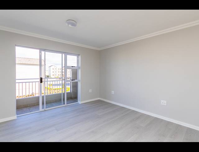3 BEDROOM APARTMENT TO LET IN SUNNINGDALE